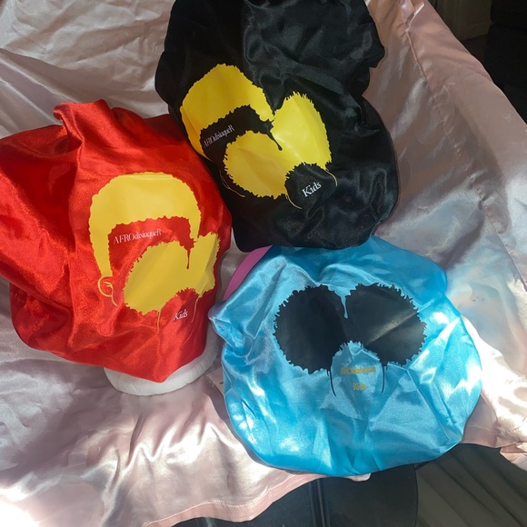 KIDS _ satin bonnet - Picture 2 of 2